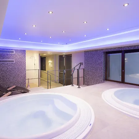 Hotel Club Mmv Les Arolles ****
