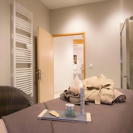Club Mmv Les Arolles 호텔 4*